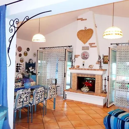 Residenza Caracciolo Numana Vakantiehuis *