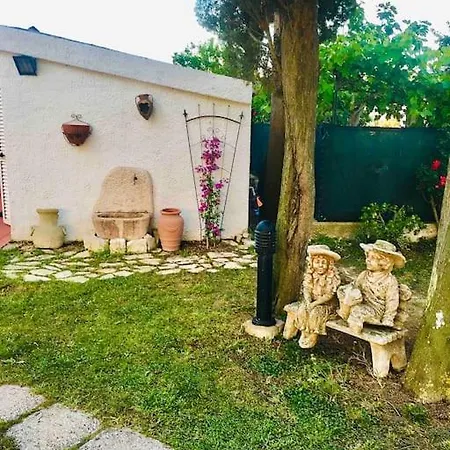 בית נופש Residenza Caracciolo Numana *